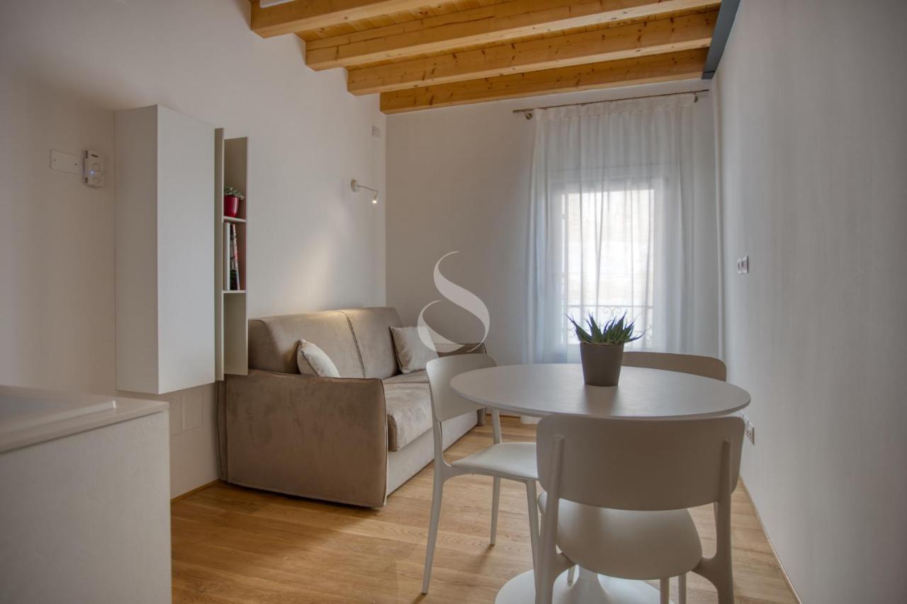 Ca' Dei Battuti Apartments Treviso Bagian luar foto